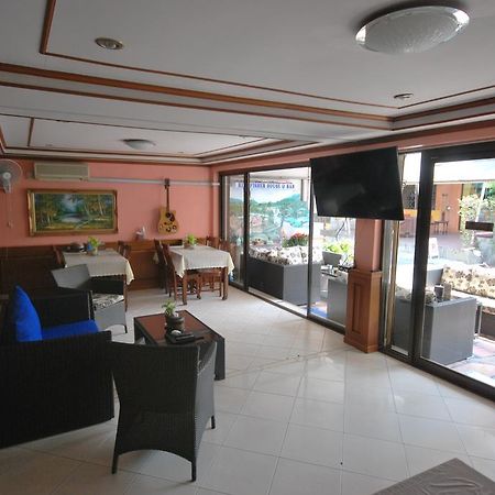 פאטאיה Kingfisher House & Bar מראה חיצוני תמונה